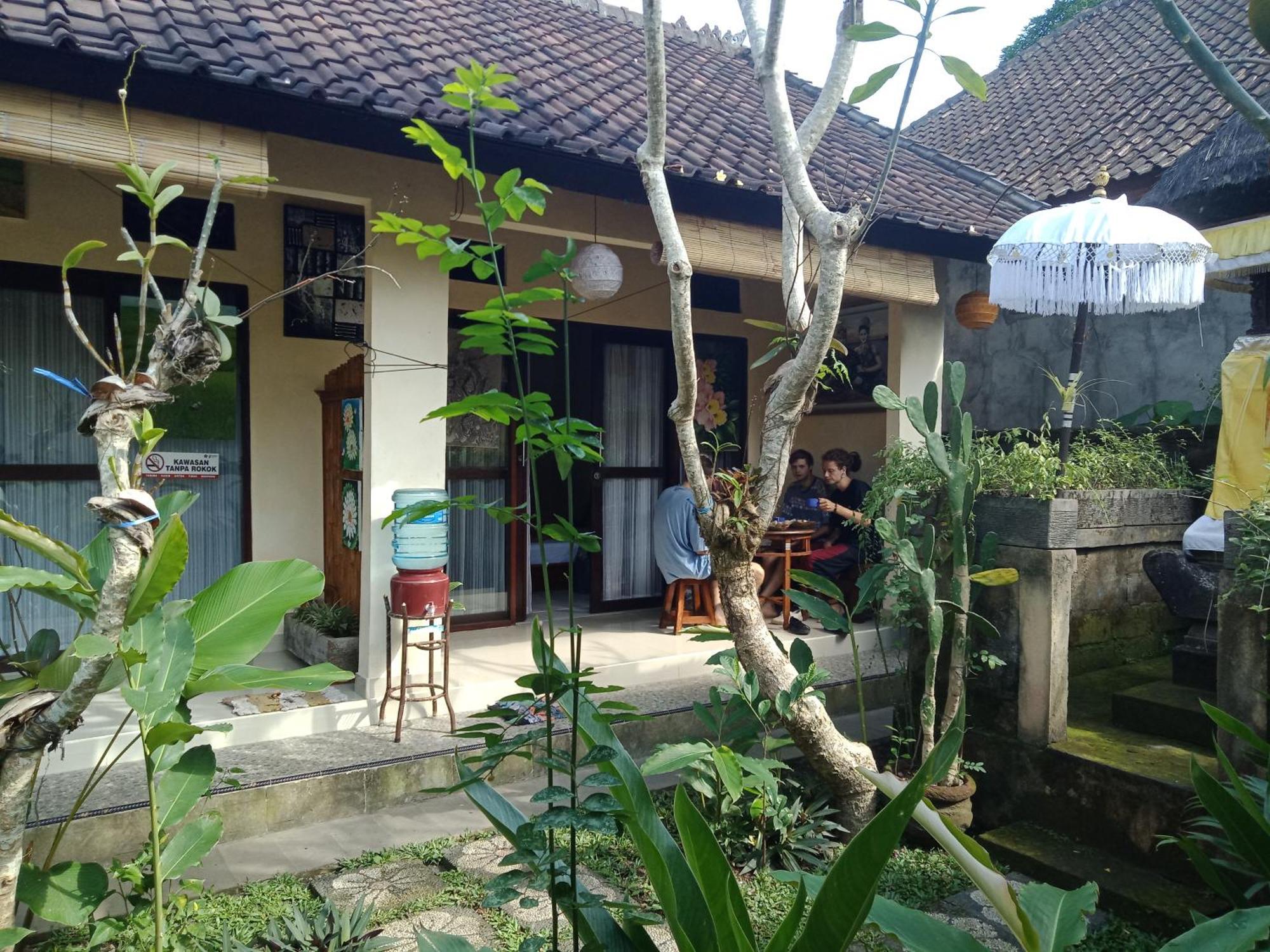 Lionk Bali House Bed & Breakfast Ubud  Luaran gambar