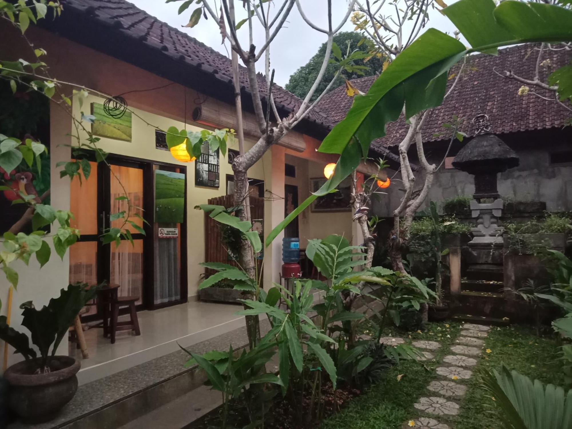 Lionk Bali House Bed & Breakfast Ubud  Luaran gambar