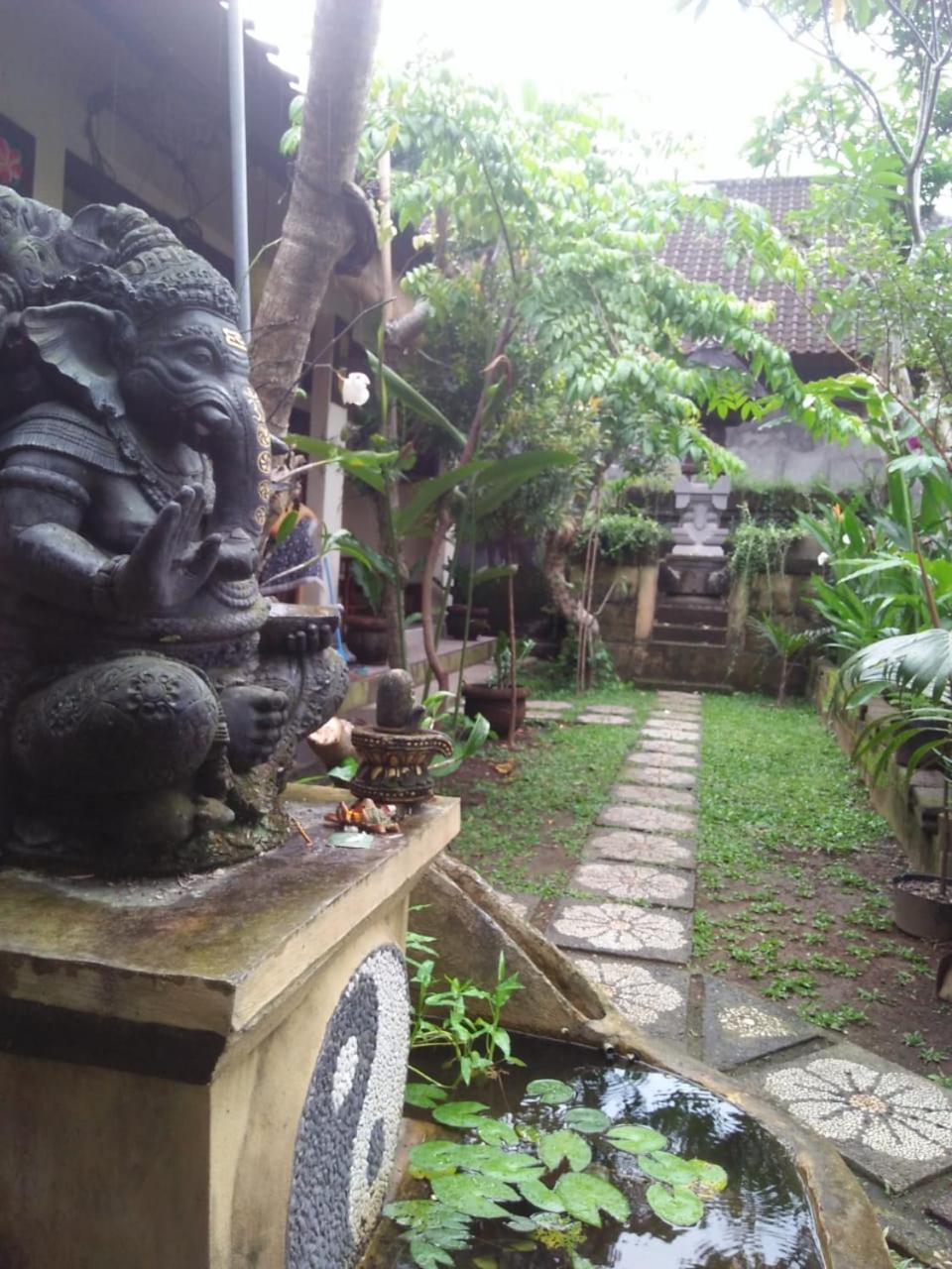 Lionk Bali House Bed & Breakfast Ubud  Luaran gambar
