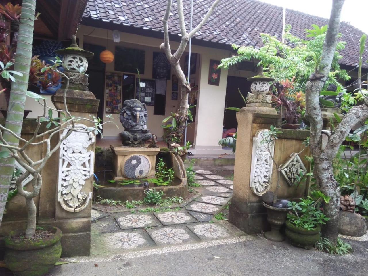 Lionk Bali House Bed & Breakfast Ubud  Luaran gambar